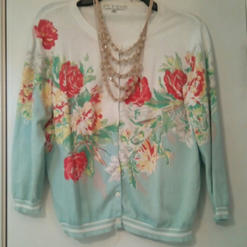 CAbi cardigan.